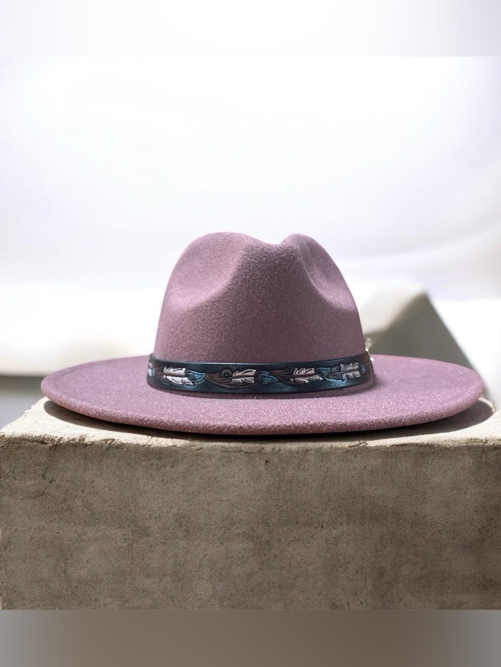 Wonderly Dusty Rose Felt Fedora with Black Trim